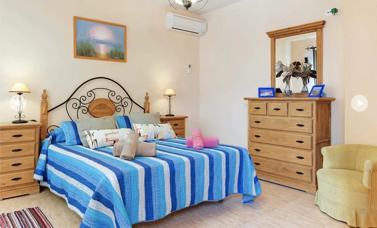 Villa Sanchez Y Rico Nerja
